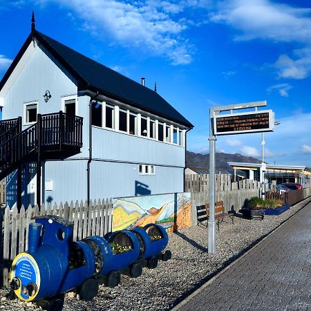 Signal Box Villa นิวตันมอร์ ภายนอก รูปภาพ